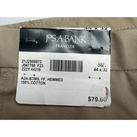 NWT Jos A. Bank Men's Tailored Fit Traveler Khaki Chino Pants - Size 44x32 - Picture 3 of 6
